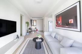 brand new big 1 bedroom floor heating modern furniture in Gubei 17K