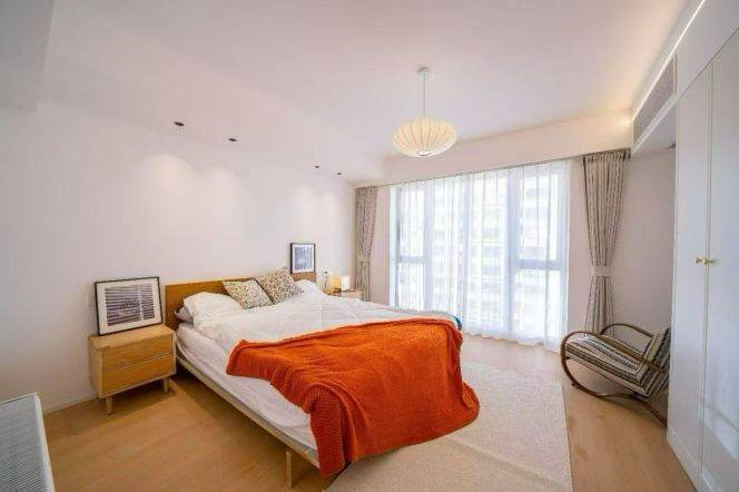 Yongyuan rd/Zhenning rd wall heating 2brs/2lr/1ba apt with balcony;L2/11