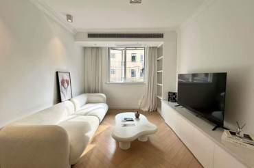Nice one bedroom Apt+central AC+oven+Dryer @ Zhongshan Park
