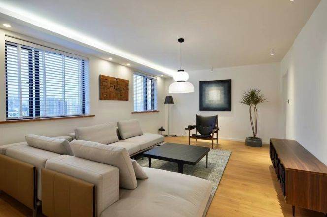 modern big 4brs penhouse floor heating big terrace open kitchen near Zhong shan park 