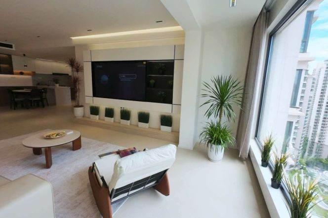  Luxury 3BR with Panoramic River Views & Floor Heating — 29,800 RMB