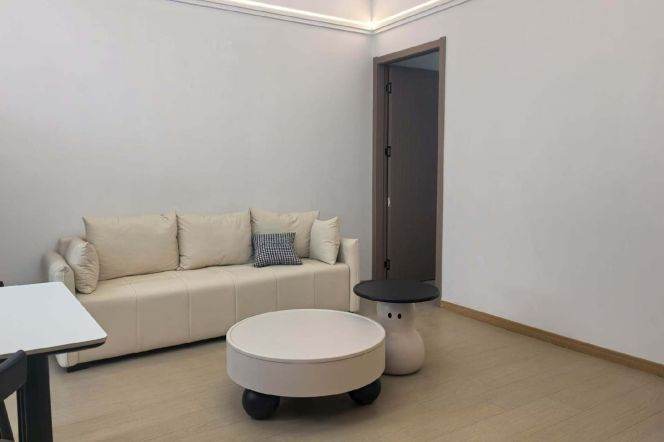 Lovely quality 2BRS with floor heating near Jing’an temple