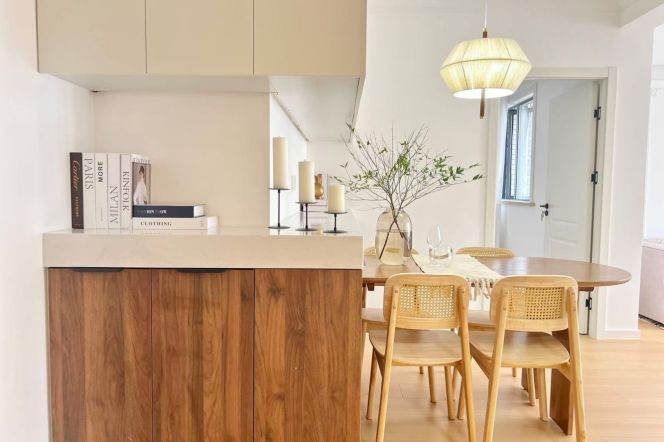 Jing’an Elevator 2Br/2Lr/2Bt Close to L7 Changping Rd Station 