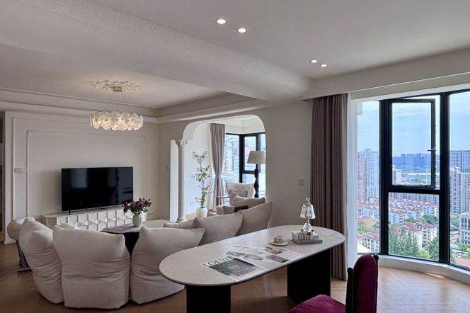 3Bdrs 3Baths Apt/Spacious&Bright /L8/9 Lujiabang Rd/Large Closet/260sqm/huge terrace
