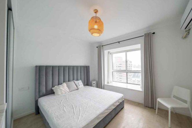 2 brs near L1/L9/L11 xujiahui station+floor heating