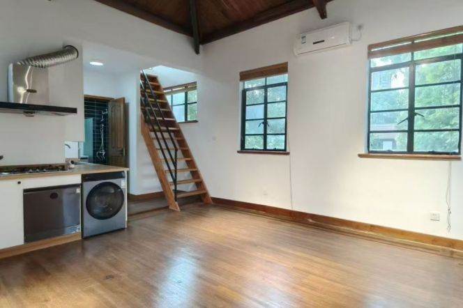 Historic building 2BR APT green view Xingguo Rd 14.8k