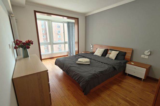 Cozy Bright 2BR | Close to Changping Rd Metro