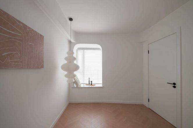 Modern decoration 2brs with floor heating  nearby Xintiandi and Tianzifang 