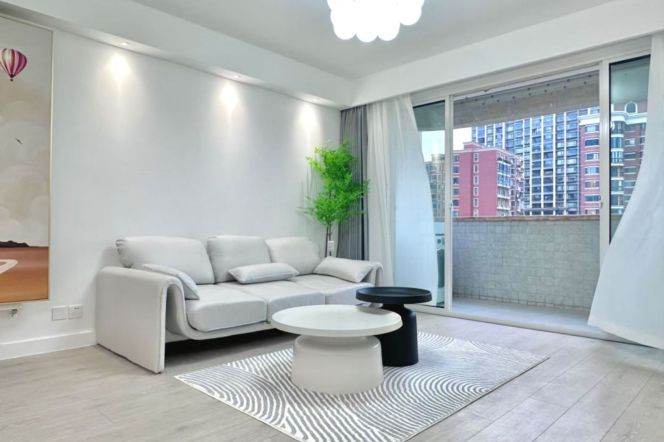 Elegant 3Brm With A Balcony Near Line 9/12 Jiashan Rd