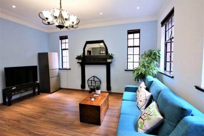 Character/Newly Huaihai/Shaanxi Rd 1BR with Balcony/Floorheating 12.2K 