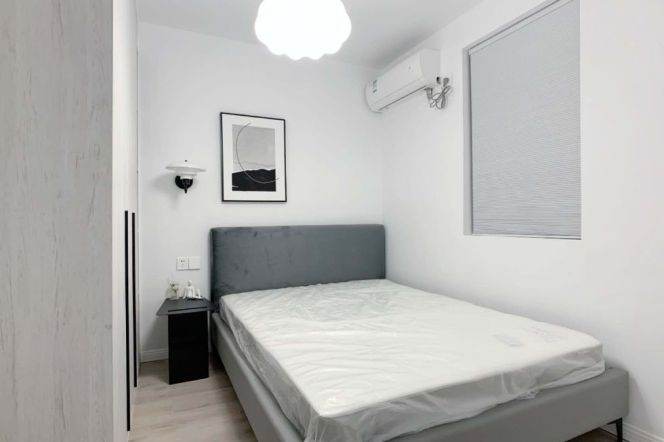 xujiahui station one bedroom