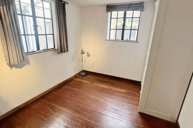 Valuable Fuxing/Xiangyang Rd 2BR+2BA with Balcony/Wallheating 14.8K