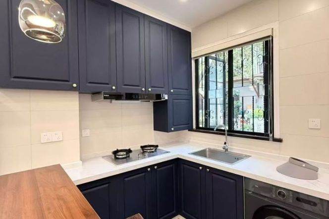 Nice garden 1Br/1Lr/1Bt apt nr South shanxi rd,M1/10/12