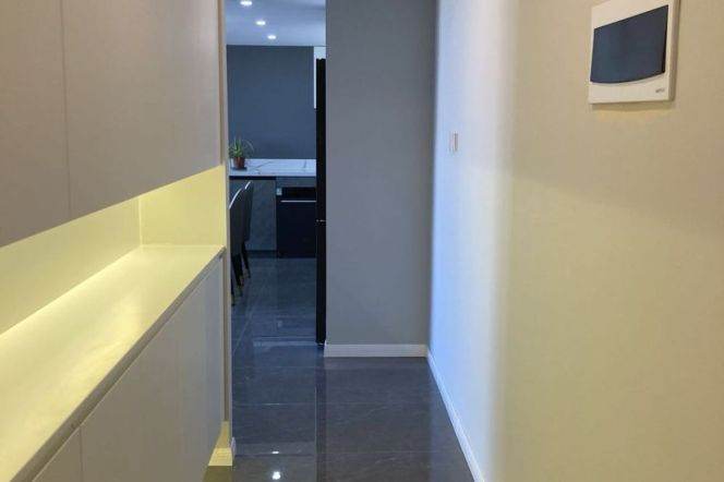 3 Brs, 2 Baths, Central ac/Wall heating/Oven, 150 sqm @ Jiashan metro L9&12