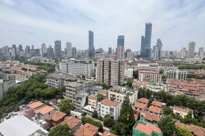 2BR 2BA w/Balcony+Open Kitchen in Palace Court nr IAPM