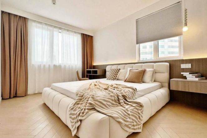 Nice 2bedrooms apt+Floor heating+central AC+oven@Xujiahui CBD