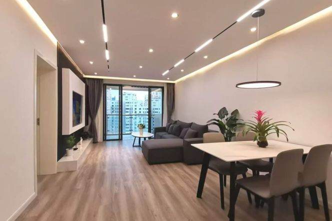 modern big 2brs floor heating open balcony nice view near Jing an temple 18K