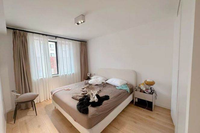 Elevator 2Brs L3/4/9 YiShan Rd