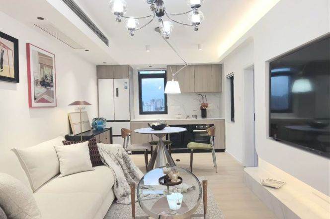 High-rise Modern&Spacious 1Br/2Lr/1Bt@L10/11 Jiaotong University Station 