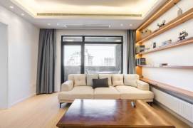 3 Brs, 2 Baths, Central ac/Wall heating/Dish washer, 150 sqm @ Yili metro L10