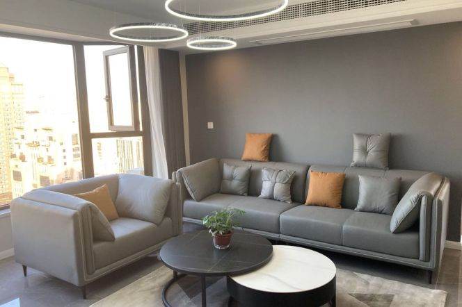 3 Brs, 2 Baths, Central ac/Wall heating/Oven, 150 sqm @ Jiashan metro L9&12