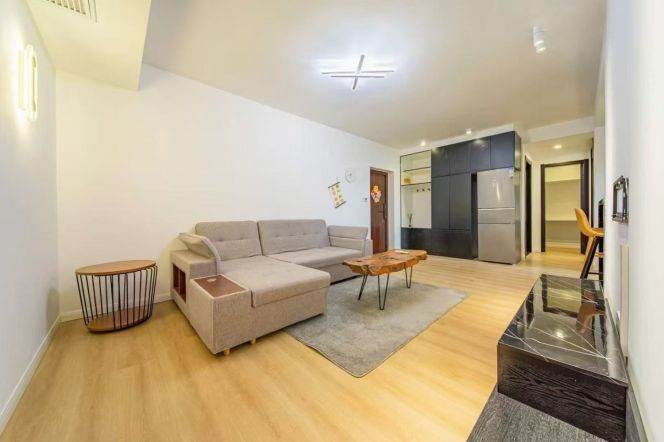 14.5k Nice 2Br with stroage and floor heating Nr Wuding Rd.line14