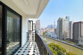 Modern decoration 3 brs plus 1 study room  with floor heating located along famous Su zhou river