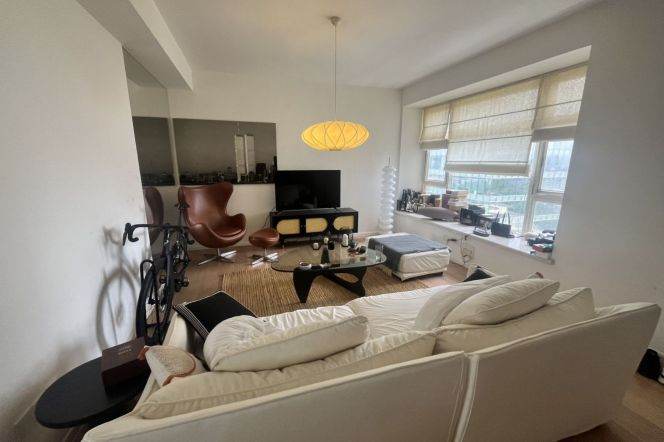 2BR 2BA w/Balcony+Open Kitchen in Palace Court nr IAPM