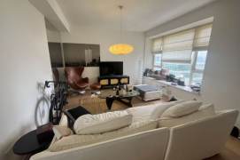 2BR 2BA w/Balcony+Open Kitchen in Palace Court nr IAPM