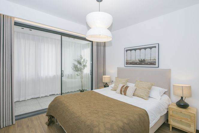 17k Classy 3Br 2Bathr Nr Jiangning Rd.line13