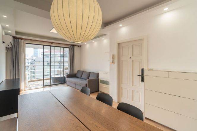River view3Brs& 2Bts elevator apt with balcony & oven @Line13 JiangNing Rd