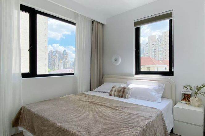 Modern 1br/65sqm & elevator/oven @Caoyang Rd & Line 3/4/11/14