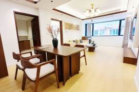 2 Brs, 2 Baths, Floor heating/Central ac/Oven/Dish washer, 110 sqm @ Xiaonanmen station L9