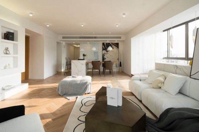 super modern 3brs floor heating good view nice furniture in best compound Jing an temple