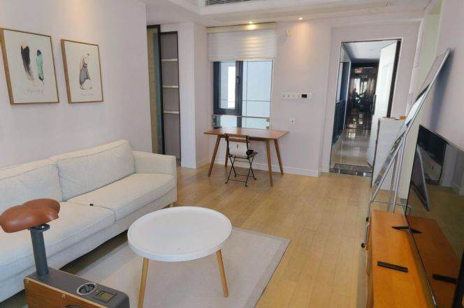 Stylish 1 br next NYU shanghai ,4 mins walking to L 6/8/11 Oriental sports center St
