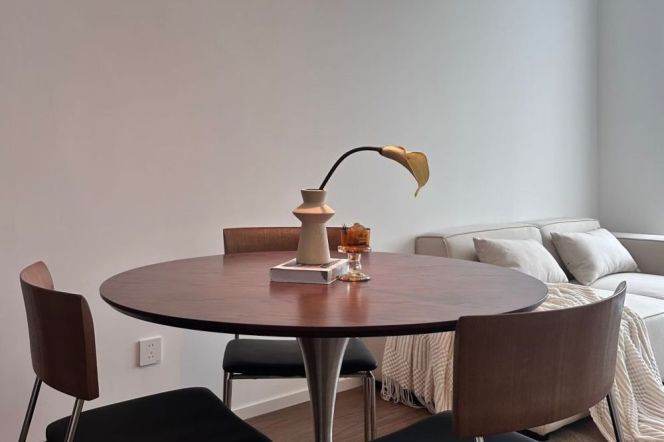 Changshou rd station one bedroom