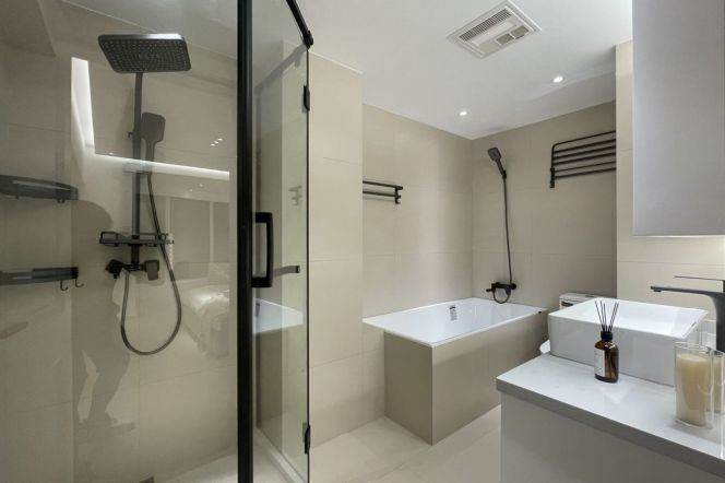 Modern decoration 3brs with floor heating in Jing an temple CBD 