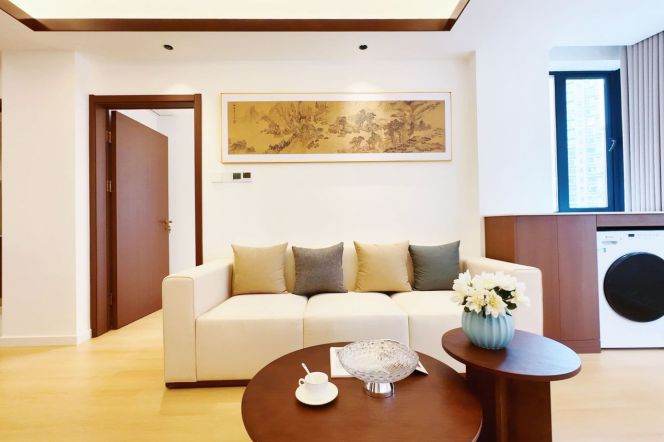 2 Brs, 2 Baths, Floor heating/Central ac/Oven/Dish washer, 110 sqm @ Xiaonanmen station L9