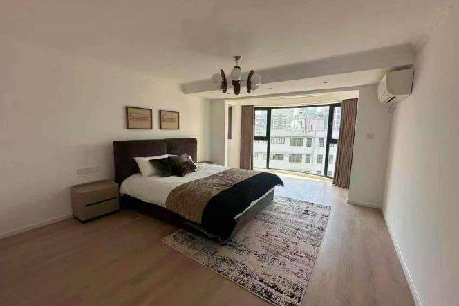 Modern decoration 4brs with terrace and floor heating  beside Su zhou river 