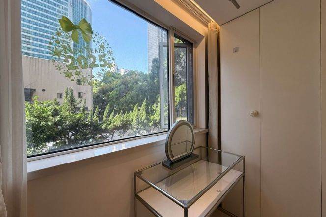 Modern 1br 1lr/elevator/bright room/cozy&spacious,SH Railway Station@L1/3/4