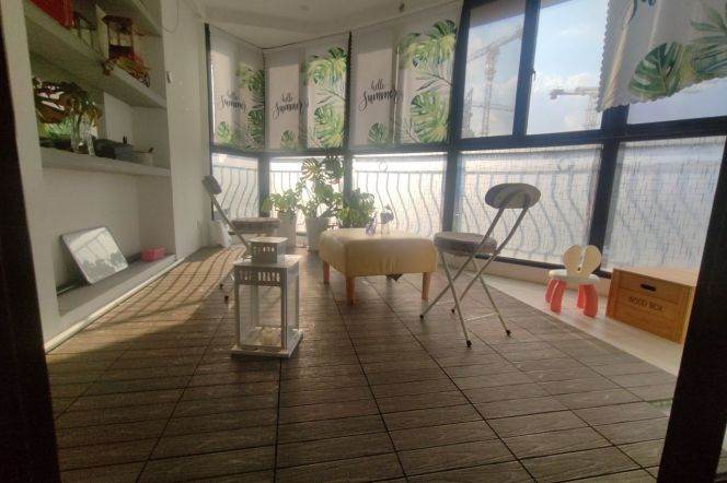 3 Brs, 2 Baths, Balcony/Wall heating/Oven/Dryer, 150 sqm @ Laoximen station L8&10