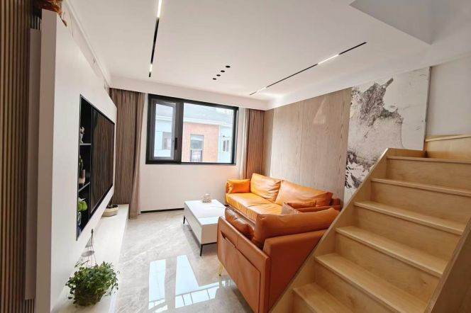 Modern 4brs/180sqm & outside balcony/loft @Yili Rd & Line 10