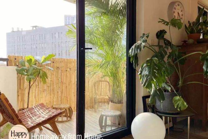 modern big 2brs open balcony big living room open kitchen near line 9,12 SML and Tianzifang 