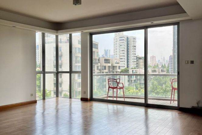 4BR 3BA 291m² Residence in Chevalier Place/Anfu Rd