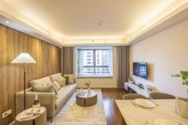 1BR near  line 1 N.Zhong'shan Rd metro can accept and one month and above leasing