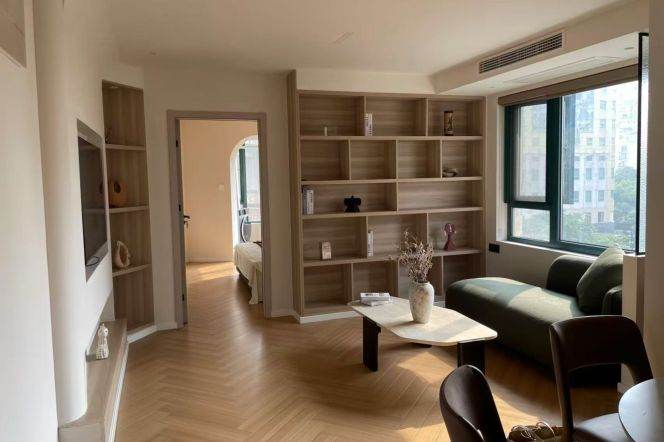 Cozy 1br apt in Jing'an,with Gym,swimming pool,Close to Metro
