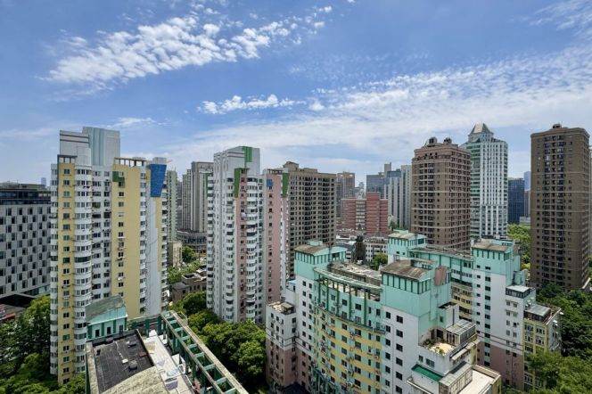 Modern 2BR +Heating | Suzhou Creek & Jiangning rd Mt L13| Changshou rd CBD