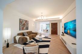 High-End 3BR with Floor Heating & Premium Appliances — 32,800 RMB