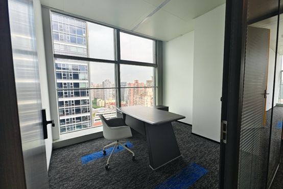 159sqm furnished office at Jiangning Rd