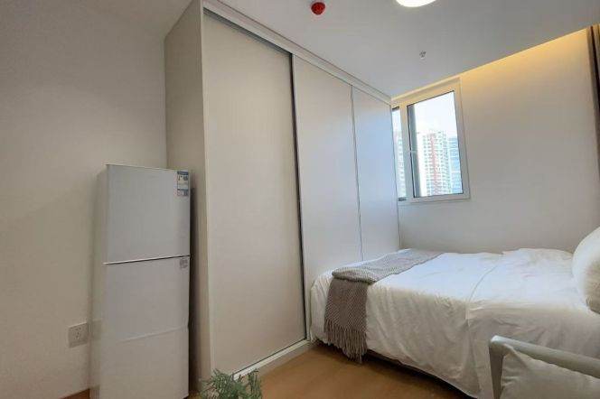   Spacious-Fashion-lift-1Br-Nr Huadong Jiaotong uni-Caoyang rd/Putuo area/L3/4/11/13/14